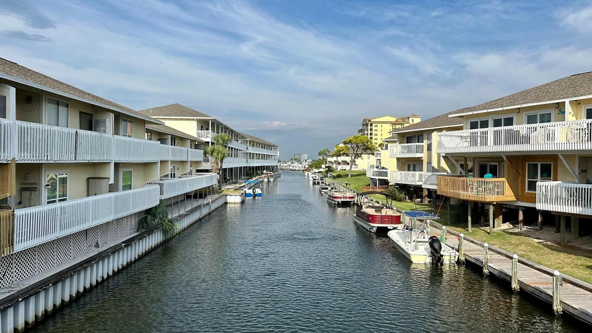 Sandpiper Cove 2044 Destin 0*,  United States